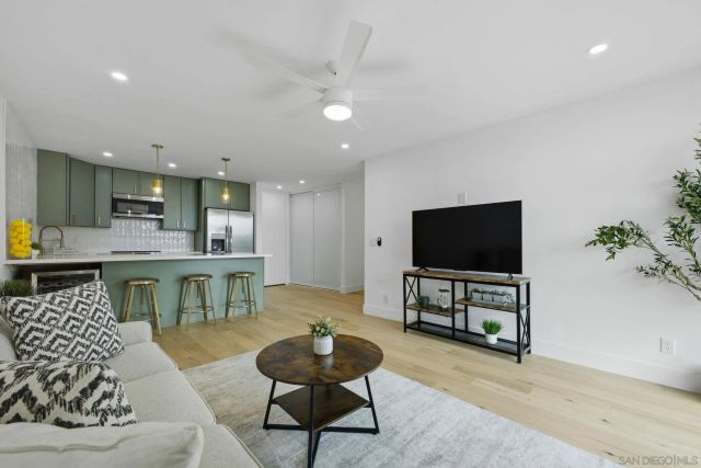 3050 Rue Dorleans 308, San Diego, CA 92110