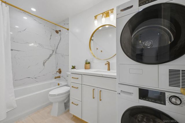 3050 Rue Dorleans 308, San Diego, CA 92110