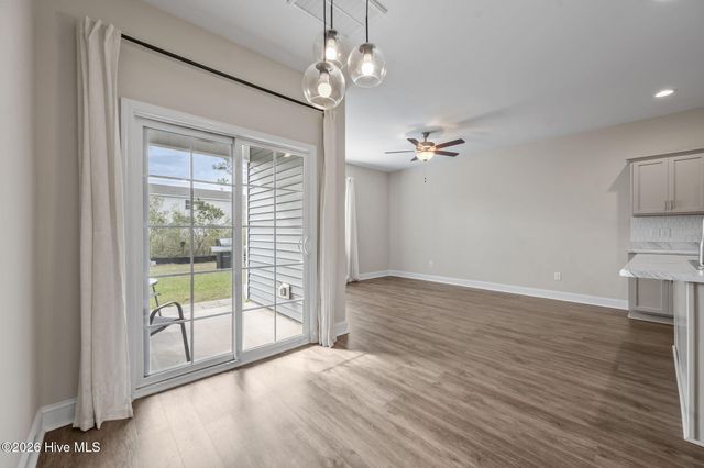 349 S Stingray Lane, Sneads Ferry, NC 28460