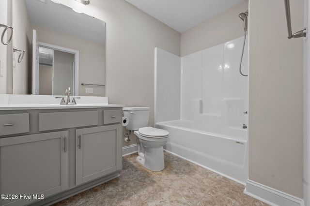 349 S Stingray Lane, Sneads Ferry, NC 28460