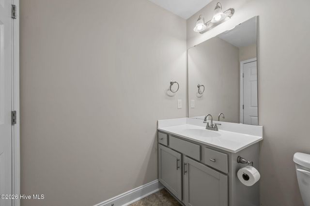 349 S Stingray Lane, Sneads Ferry, NC 28460