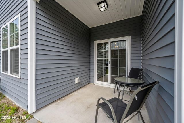 349 S Stingray Lane, Sneads Ferry, NC 28460