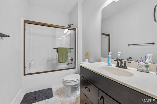 1349 Shady Parc Court, O'fallon, IL 62269