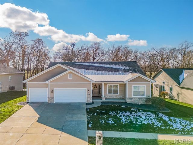 1349 Shady Parc Court, O'fallon, IL 62269