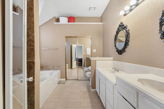 6518 Wildhaven Drive, Rowlett, TX 75089