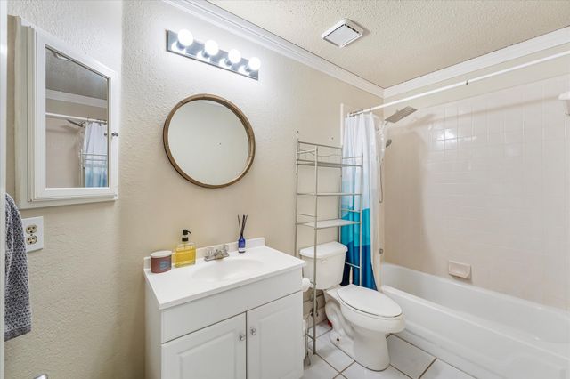 6518 Wildhaven Drive, Rowlett, TX 75089