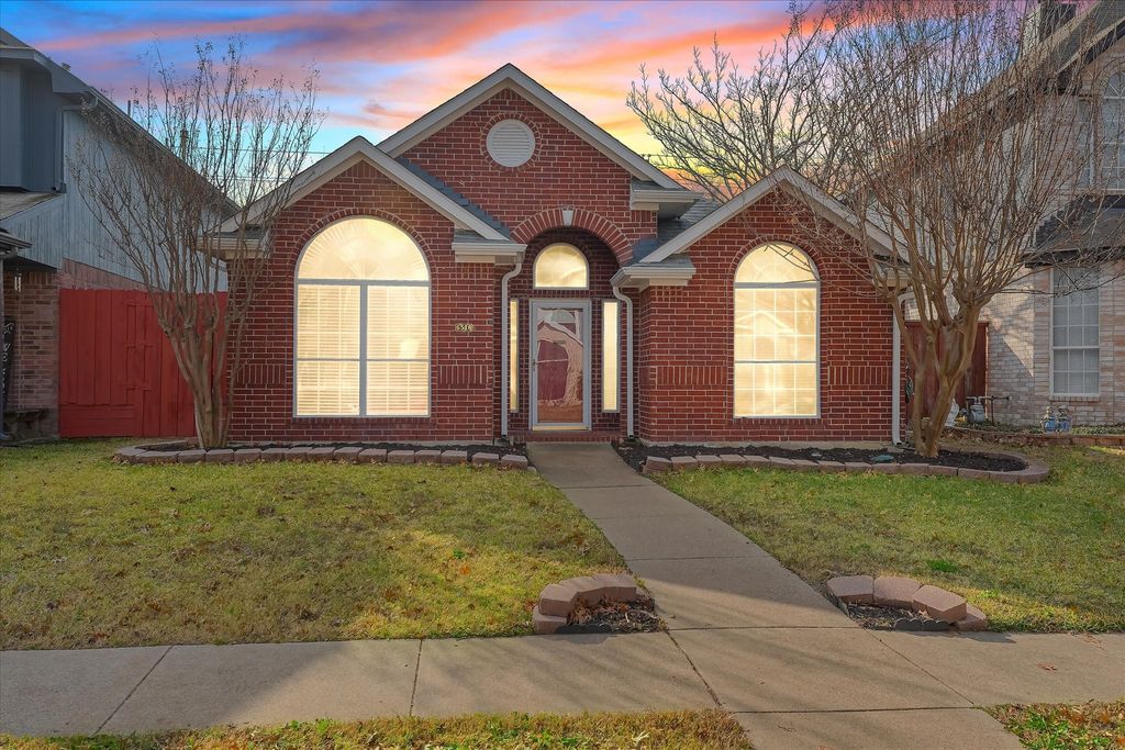6518 Wildhaven Drive, Rowlett, TX 75089