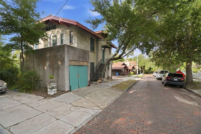 651 10TH AVE S, St Petersburg, FL 33701