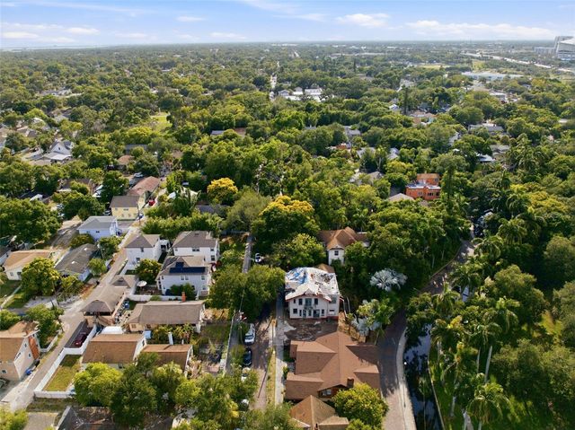 651 10TH AVE S, St Petersburg, FL 33701