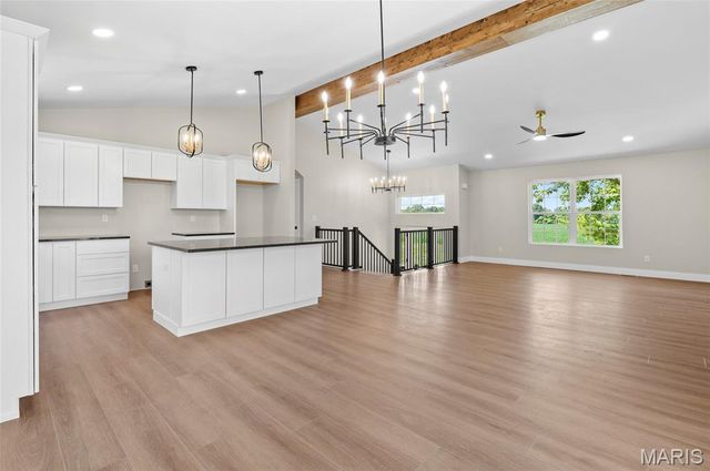 7164 Saint James Road SE, Edwardsville, IL 62025