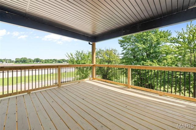 7164 Saint James Road SE, Edwardsville, IL 62025