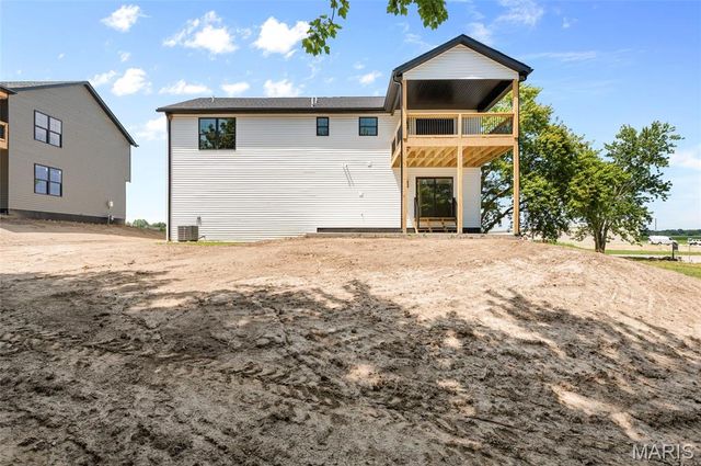7164 Saint James Road SE, Edwardsville, IL 62025