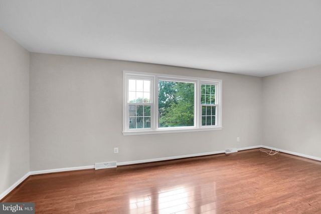 9107 BOWLER DR, Fairfax, VA 22031
