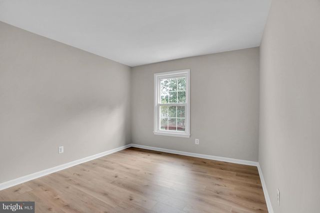 9107 BOWLER DR, Fairfax, VA 22031