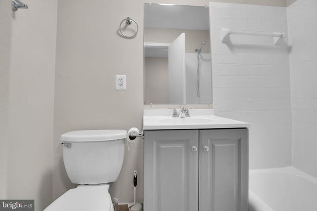 9107 BOWLER DR, Fairfax, VA 22031