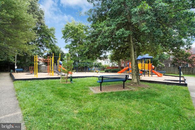 9107 BOWLER DR, Fairfax, VA 22031