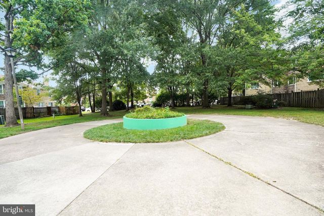 9107 BOWLER DR, Fairfax, VA 22031