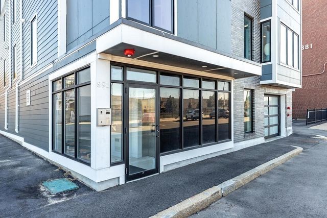 891 E 1st 4, Boston, MA 02127