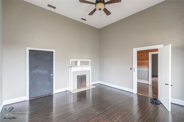 141 W 3rd Street, Baird, TX 79504