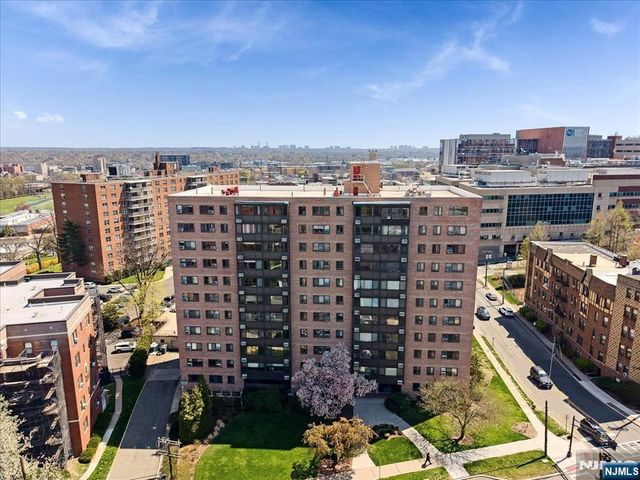 90 Prospect Avenue 7A, Hackensack, NJ 07601