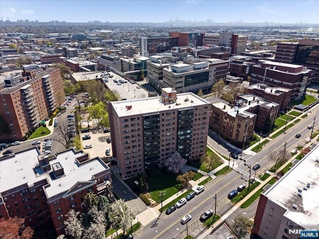 90 Prospect Avenue 7A, Hackensack, NJ 07601