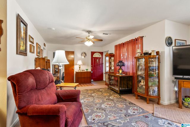 1901 COUNTY ROAD 83, Berry, AL 35546