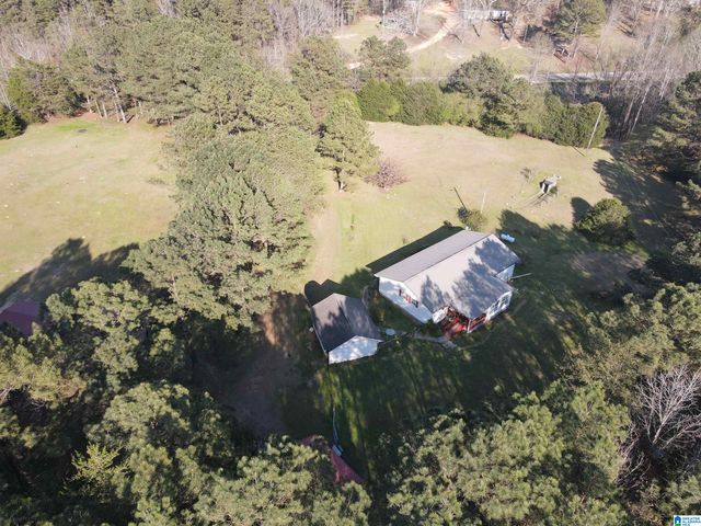 1901 COUNTY ROAD 83, Berry, AL 35546