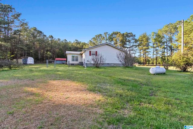 1901 COUNTY ROAD 83, Berry, AL 35546