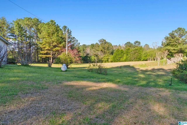 1901 COUNTY ROAD 83, Berry, AL 35546