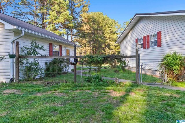 1901 COUNTY ROAD 83, Berry, AL 35546