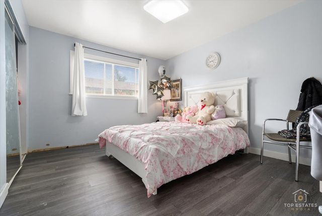 11B Kingery Quarter 107, Willowbrook, IL 60527