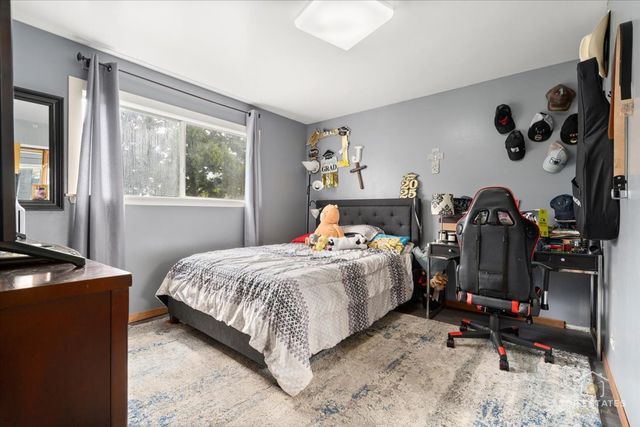 11B Kingery Quarter 107, Willowbrook, IL 60527