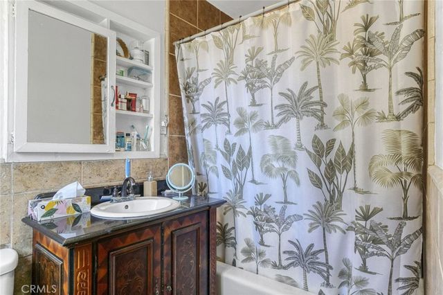 1134 Marco Place, Venice, CA 90291