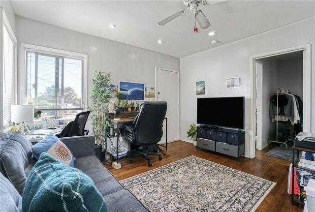 1134 Marco Place, Venice, CA 90291
