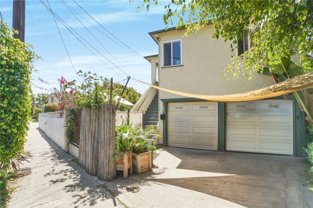 1134 Marco Place, Venice, CA 90291