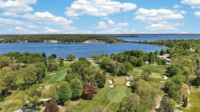 3114X Brooks Lane, Wayzata, MN 55391