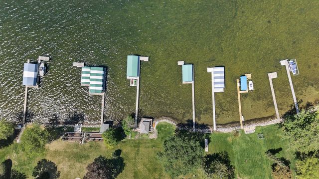 3114X Brooks Lane, Wayzata, MN 55391