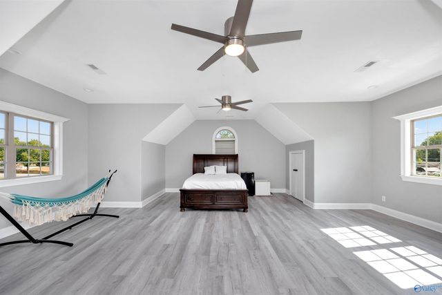 15694 Huntsville Brownsferry Road, Athens, AL 35611