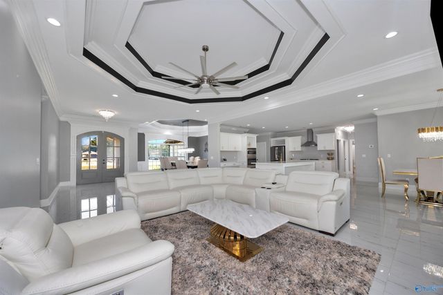 15694 Huntsville Brownsferry Road, Athens, AL 35611