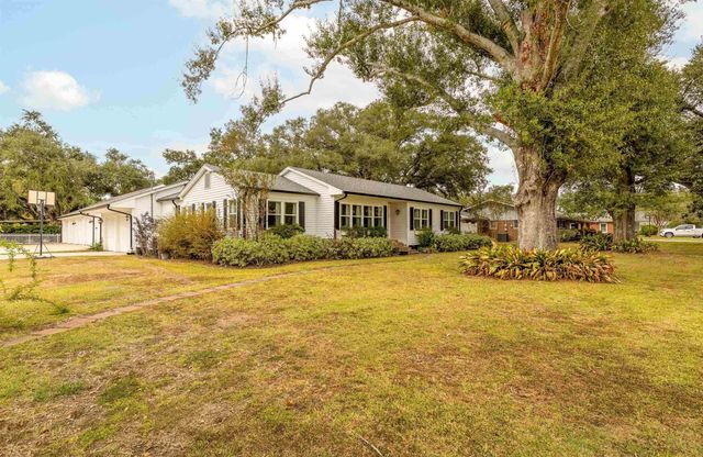 512 Buena Vista Blvd, Houma, LA 70360