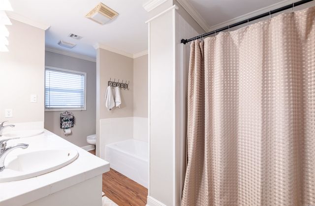 512 Buena Vista Blvd, Houma, LA 70360