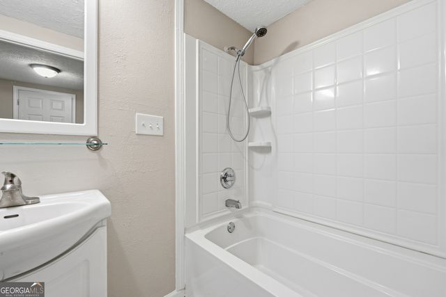 201 Cherokee Drive, Jackson, GA 30233