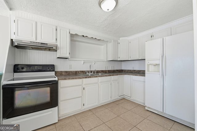 201 Cherokee Drive, Jackson, GA 30233