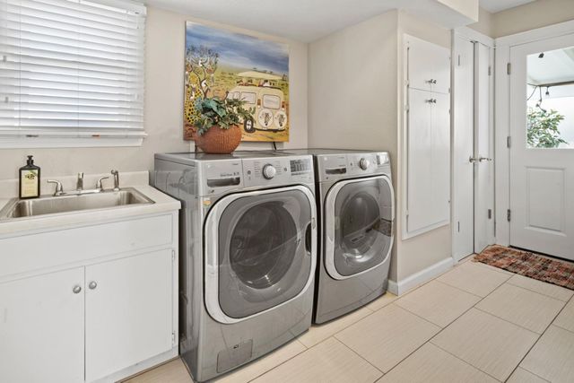 835 Seapalm Avenue, Pacific Grove, CA 93950