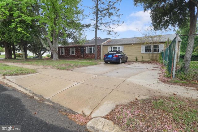1652 NEW BROOKLYN RD, Sicklerville, NJ 08081