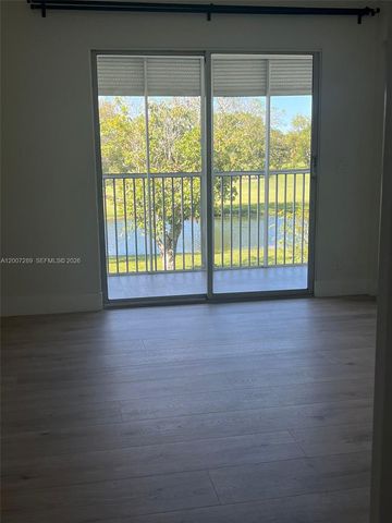 13155 SW 7th Ct 204E, Pembroke Pines, FL 33027