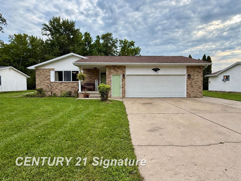 3788 King Road, Bridgeport Twp, MI 48601