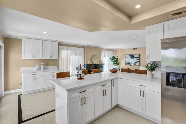 13157 Russet Leaf Ln, San Diego, CA 92129