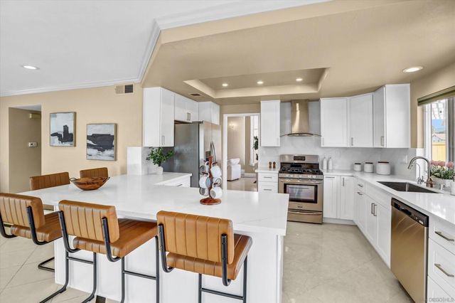 13157 Russet Leaf Ln, San Diego, CA 92129