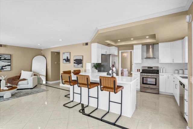 13157 Russet Leaf Ln, San Diego, CA 92129